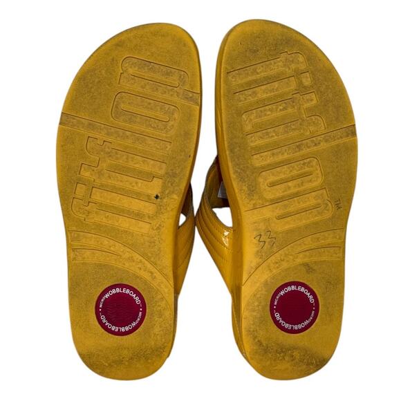 Not For Sale FitFlop Sandals Women 9 Yellow Lulu Leather Comfort Thong - Picture 8 of 9